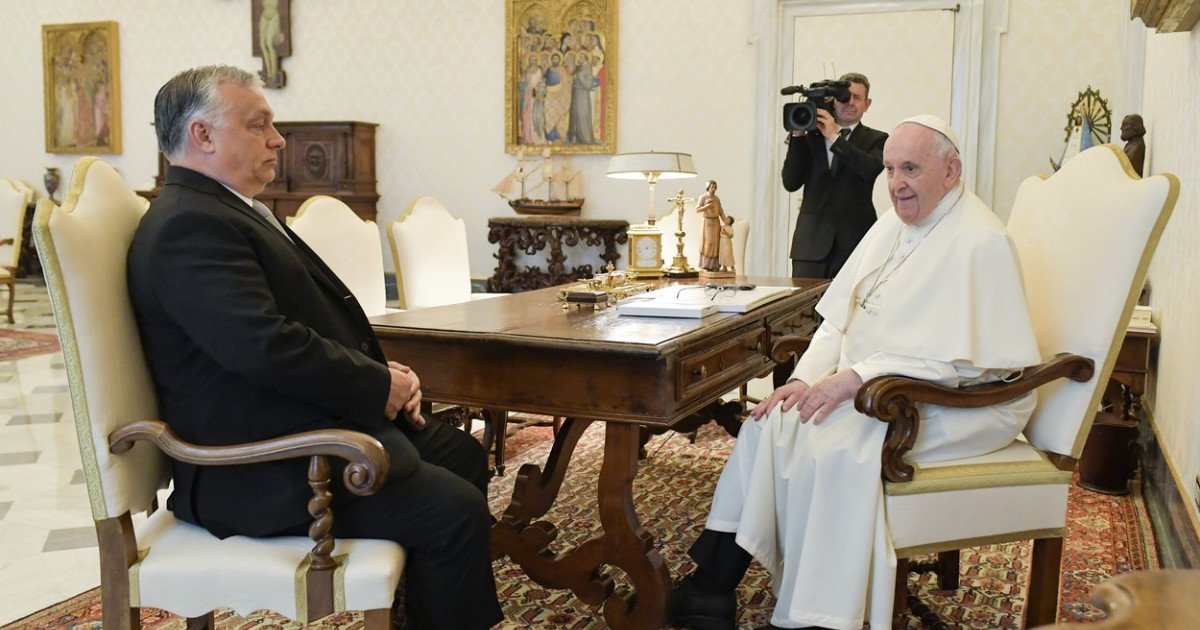  Papa Francisc: Orban mi-a mărturisit că Putin intenţionează să încheie războiul din Ucraina pe 9 mai