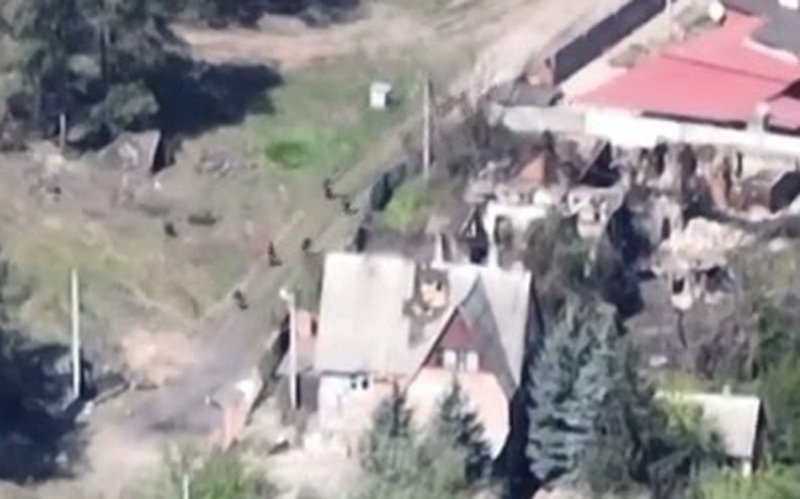  VIDEO: Soldații ruși, vânați ca șoarecii de ucraineni într-o pădure
