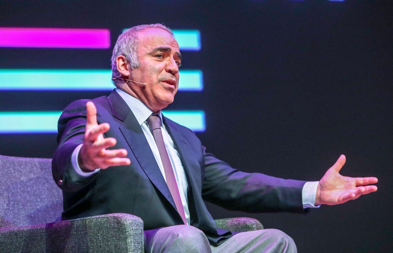  Garry Kasparov – Sportivii ruşi care susţin războiul lui Putin trebuie interzişi