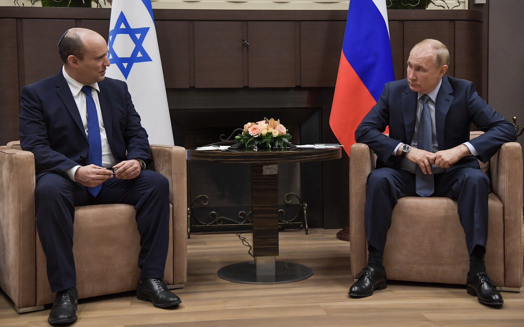  Putin i-a prezentat scuze premierului Bennett pentru afirmaţia lui Lavrov cu privire la Hitler