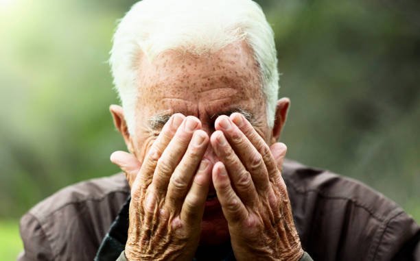  O grozăvie de îţi stă minte-n loc: un pensionar a fost violat