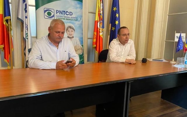  Aurelian Pavelescu anunţă o alianţă a PNŢCD cu partidul infractorului Dragnea