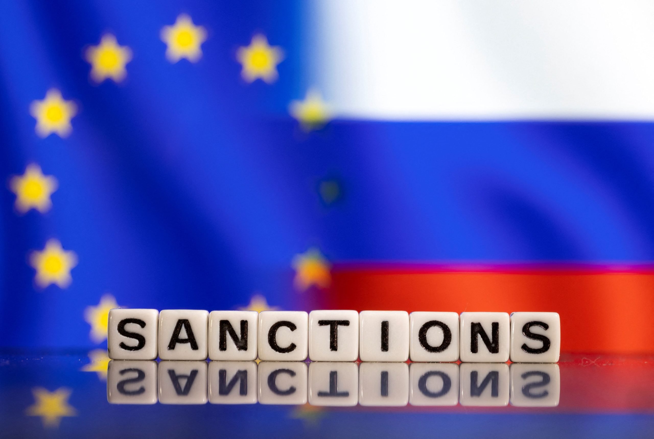 Încălcarea sancţiunilor impuse Rusiei de către statele membre UE ar putea fi considerată infracţiune