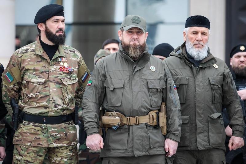  Ramzan Kadirov, liderul cenenilor, este hotărât să atace Polonia