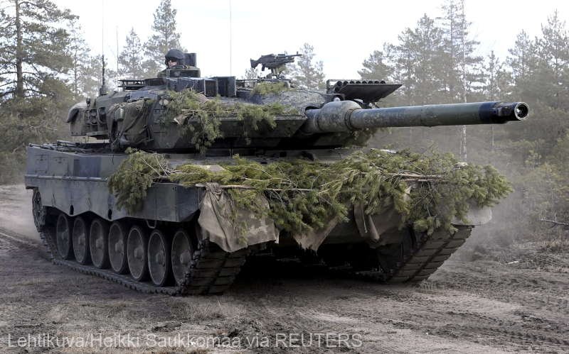  Presă: Înţelegere tacită în cadrul NATO de a nu furniza tancuri moderne Ucrainei