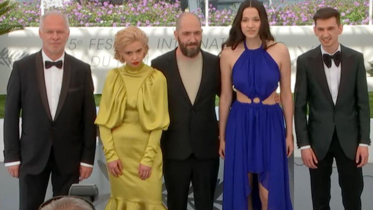  VIDEO Alexandru Belc, premiul de regie pentru filmul ”Metronom”, în cadrul secțiunii Un Certain Regard a Festivalului de la Cannes 2022