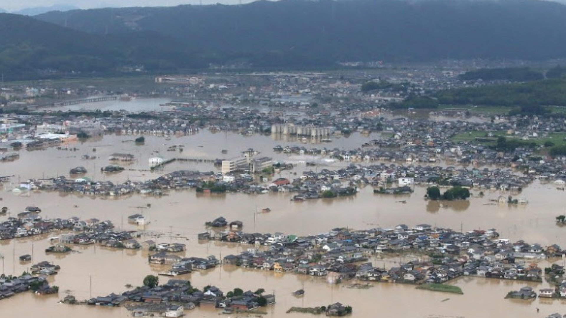  Bilanţul ploilor torenţiale din Brazilia: 79 de morţi şi 56 de dispăruţi