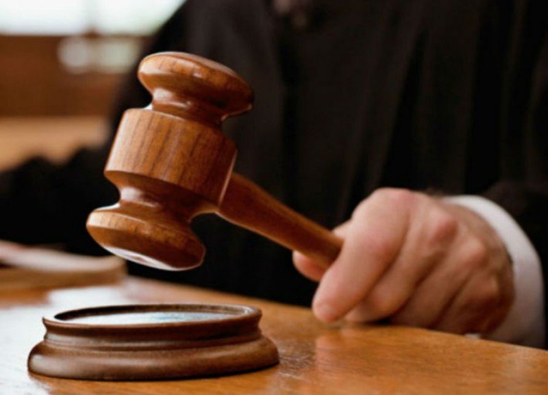  Judecătorii anulează în continuare amenzi pentru formularul digital de intrare în ţară