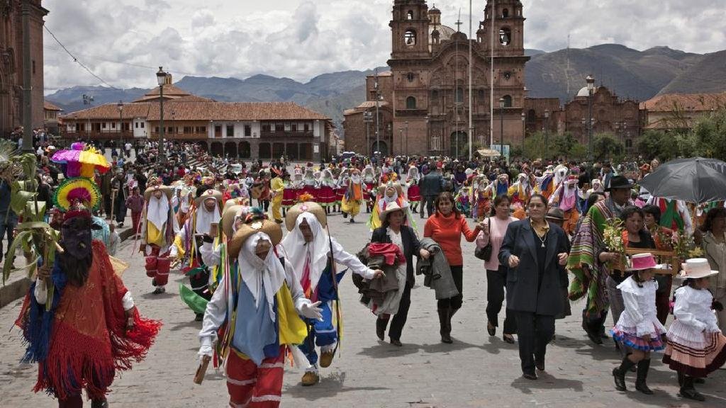  Guvernul din Peru a aprobat o zi liberă pentru meciul de baraj cu Australia pentru Cupa Mondială
