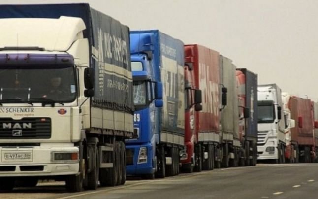  Culoar verde pentru camioanele goale şi cele care transportă alimente perisabile, la frontiera cu Republica Moldova