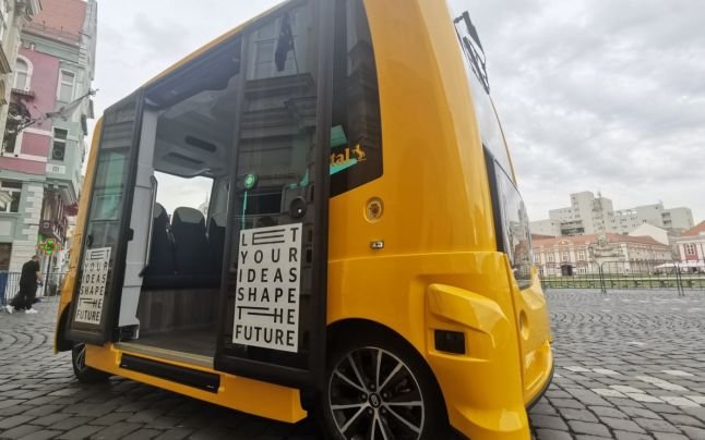  (VIDEO) La Timișoara circulă prima mașină fără șofer din România