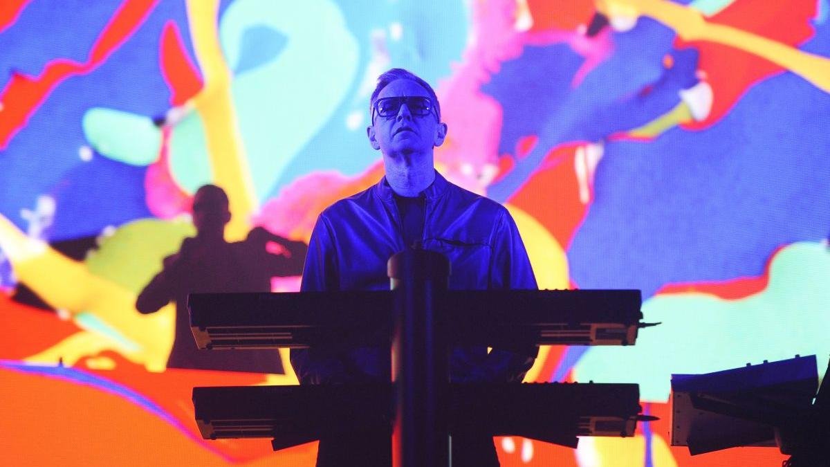  Andrew Fletcher de la Depeche Mode a murit din cauza unei rupturi a unei artere