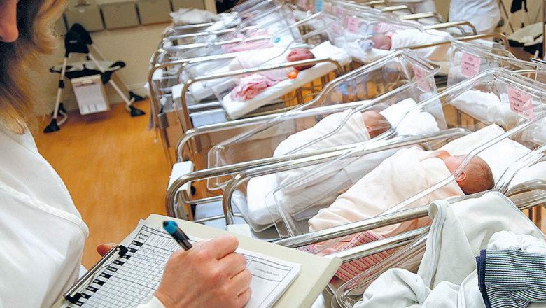  Gabriela Firea: Nu voi promova creşterea natalităţii doar de dragul unor cifre