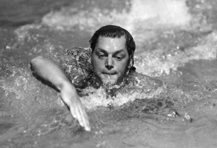  VIDEO În urmă cu 100 de ani, un timișorean intra în istoria înotului mondial. Apoi, Johnny Weismuller a devenit cel mai faimos Tarzan