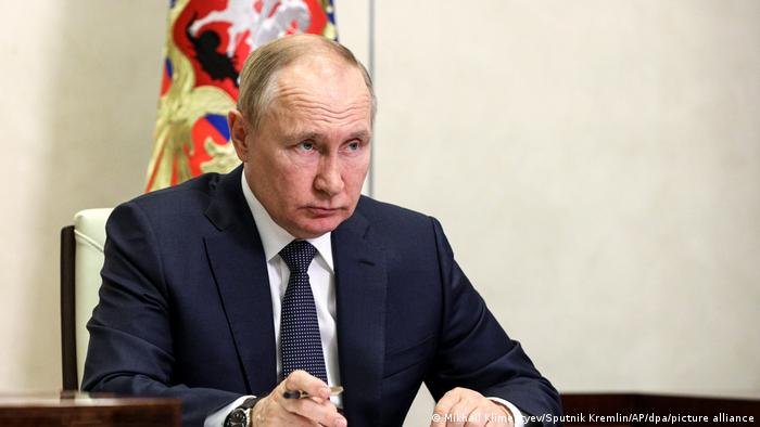  William Burns, şeful CIA, spune că nu există informaţii că Putin ar fi bolnav