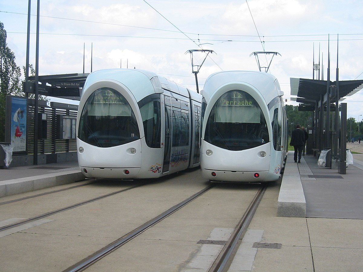  18 tramvaie şi 25 de autobuze noi la Iaşi, prin PNRR? Sunt în lucru două proiecte, pentru etapa a doua a finanţării de la UE