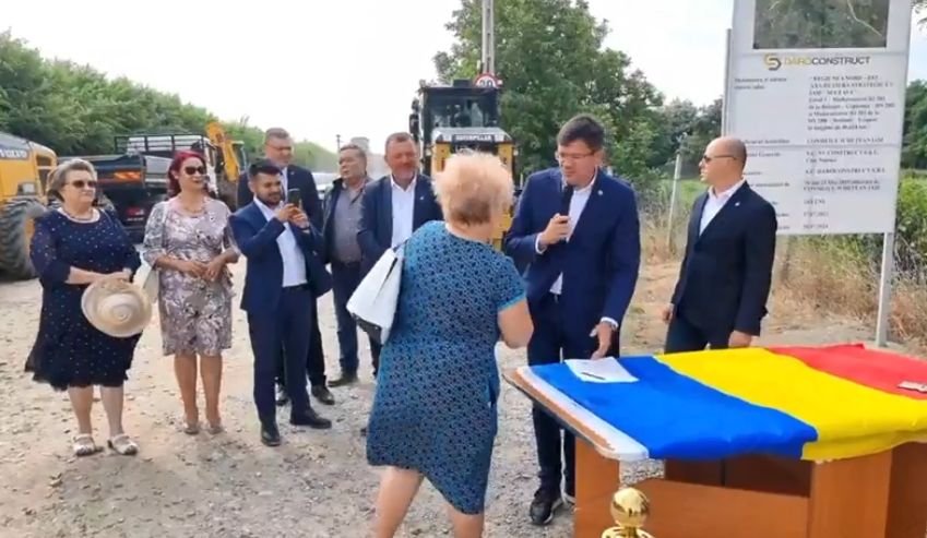  (VIDEO) A fost semnat contractul pentru Lotul 3 al Axei Iași-Suceava