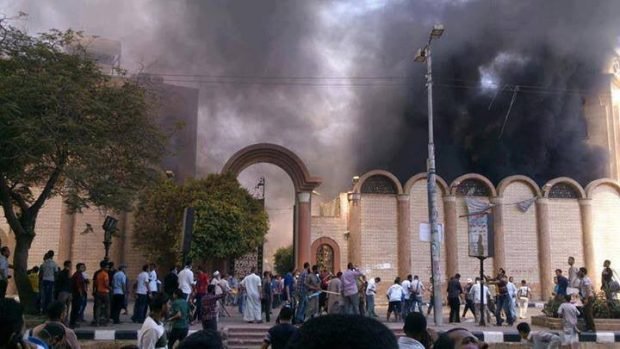  Bilanţul persoanelor ucise în incendiul izbucnit într-o biserică din Giza a crescut la 41