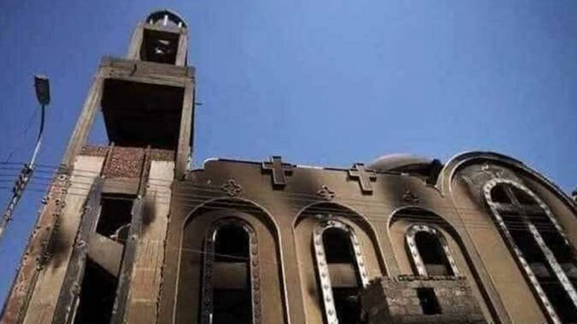  Martorii incendiului din biserica coptă, soldat cu 41 de morţi, acuză autorităţile egiptene de o intervenţie tardivă