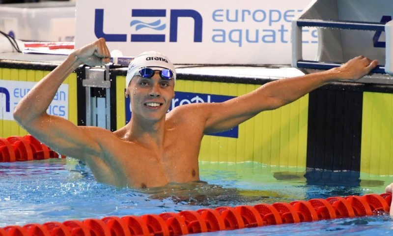  Le Figaro: Minunea din România, David Popovici, campion european la 200 metri liber, cu al treilea timp din istorie