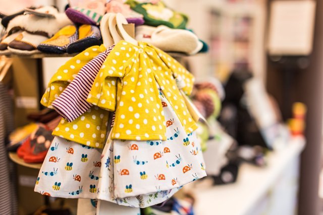Factori de luat în considerare atunci când cumperi haine bebeluși (P)