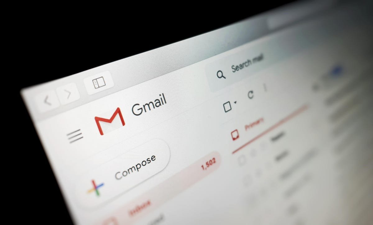  Google, acuzată de încălcarea legislaţiei europene pentru că afişează reclame sub formă de e-mail-uri în Gmail