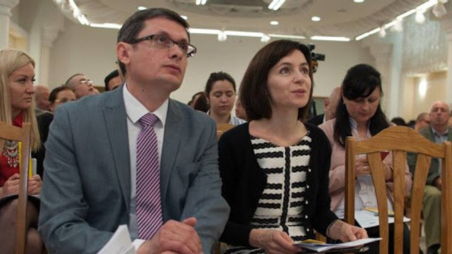  Şeful legislativului de la Chişinău speră ca limba română să fie statuată şi în textul Constituţiei Republicii Moldova