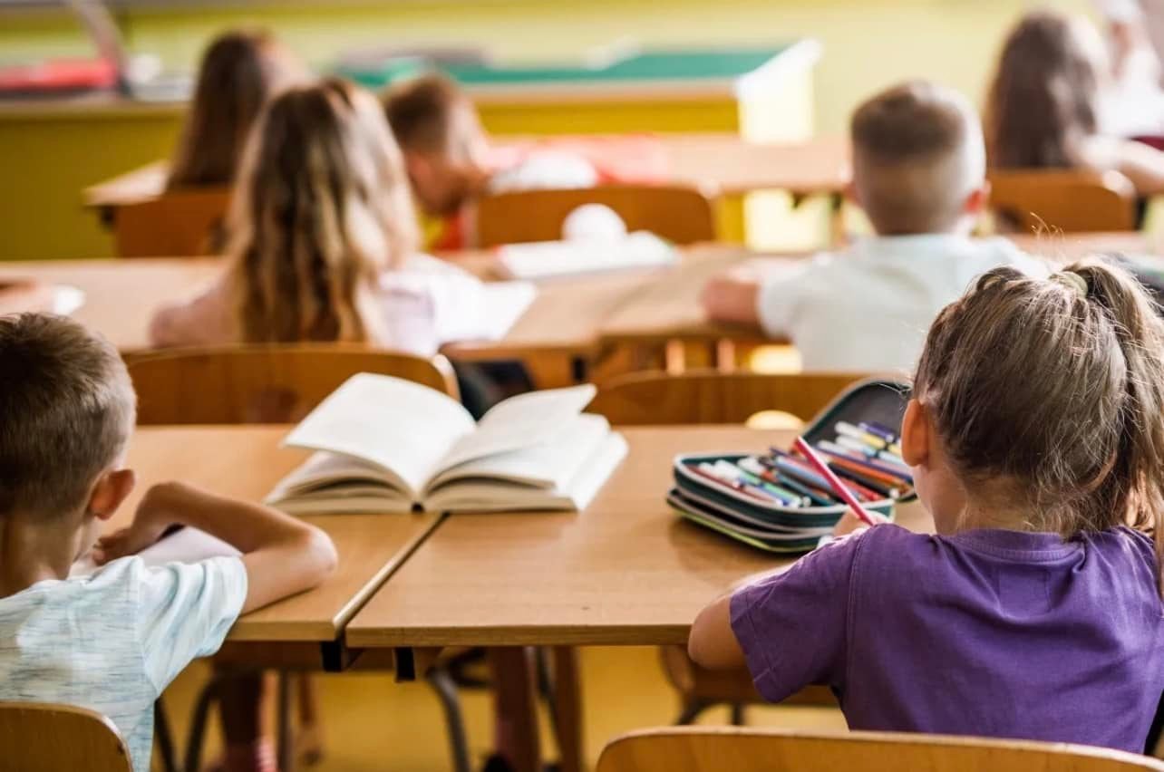  125 de copii ucraineni încep școala la Iași, dar nu vor fi ascultați și nu vor primi note