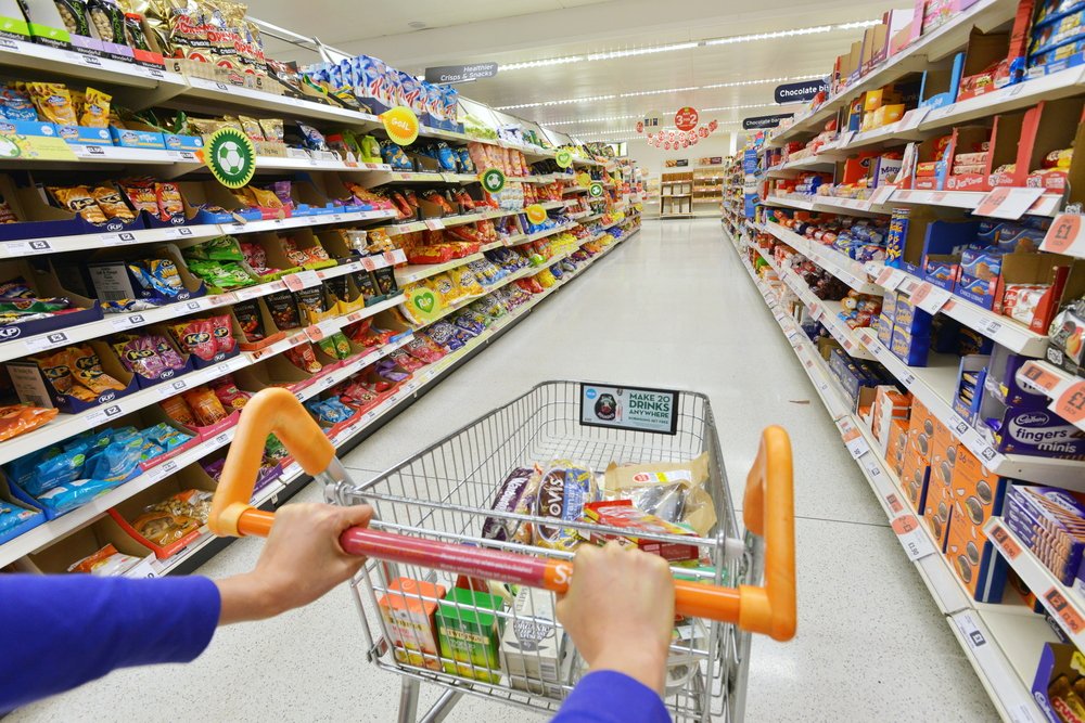  Supermarket versus Piaţă: ce alegem? Am făcut un tur de o zi, am notat preţuri şi argumente