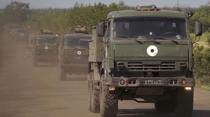  Armata rusă trimite vehicule blindate şi tunuri ca întăriri în regiunea Harkov