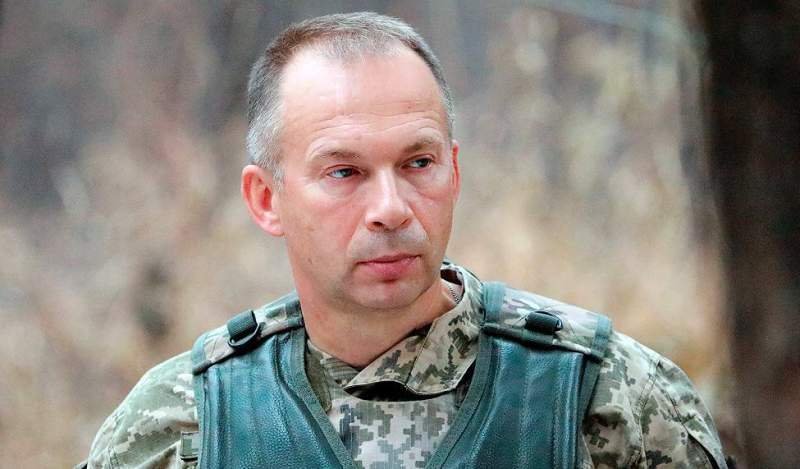 Generalul ucrainean care a umilit Rusia: a apărat Kievul și a coordonat atacul fulger în zona Harkov. e văzut ca un erou național