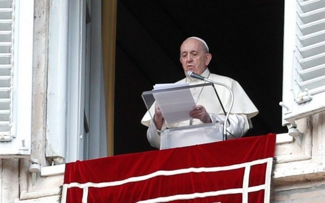  Papa Francisc îi bate obrazul patriarhului Kirill: Dumnezeu nu susține războiul