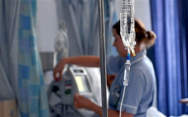  Caz rar la Parhon: o femeie a ajuns a doua oară în stare gravă, la spital, cu intoxicaţie de la produse de curăţat