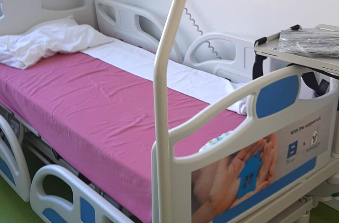  Paturi de terapie intensivă pentru micii pacienţi de la Spitalul pentru Copii Sf. Maria din Iaşi
