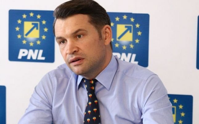  Purtătorul de cuvânt al PNL sare în ajutorul ministrului Sorin Cîmpeanu