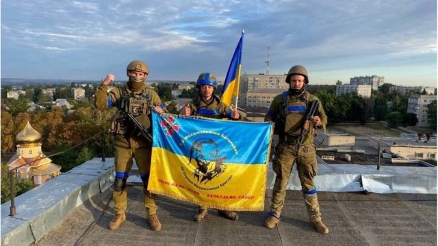  Forţele ucrainene recuceresc oraşul Kupiansk şi alungă trupele ruse de pe malul estic al râului Oskil