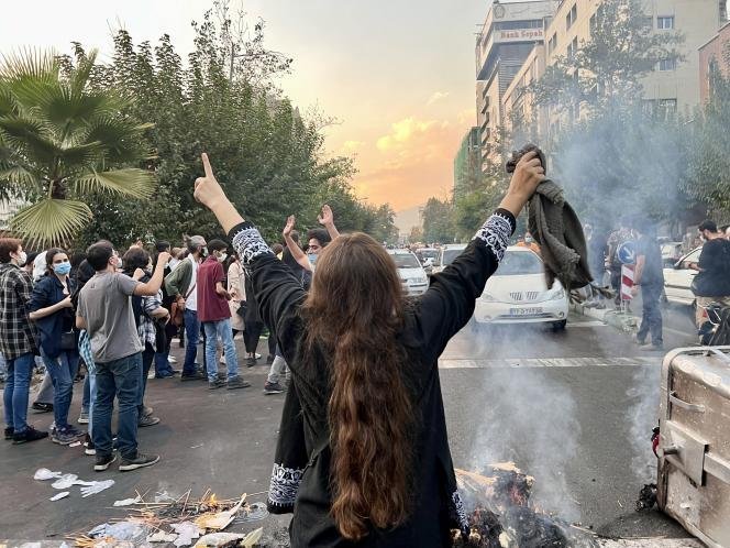  Manifestaţii în mai multe universităţi din Iran faţă de represaliile poliţiei