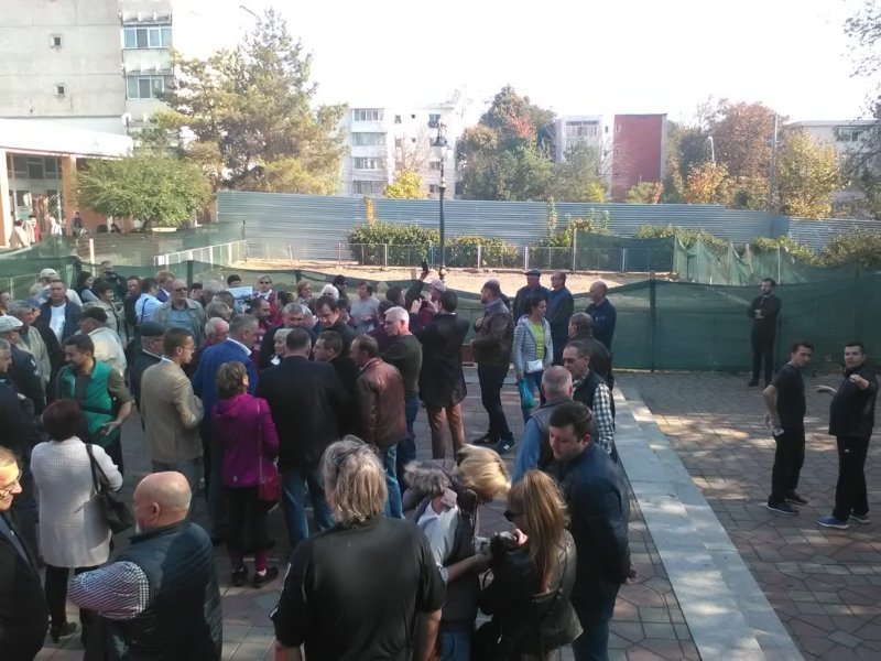  Imobiliarul Niculiţă câştigă în faţa Primăriei şi poate să dea peste cap protestul locatarilor din Oancea