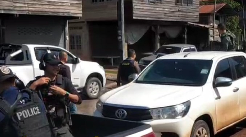  Un fost poliţist din Thailanda a ucis cel puţin 28 de persoane într-un atac armat