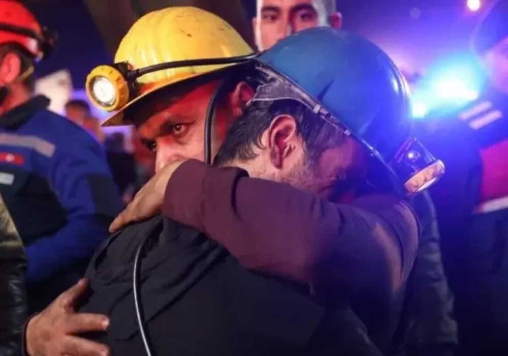  Bilanțul exploziei de la o mină de cărbune din Turcia a crescut la 40 de morți