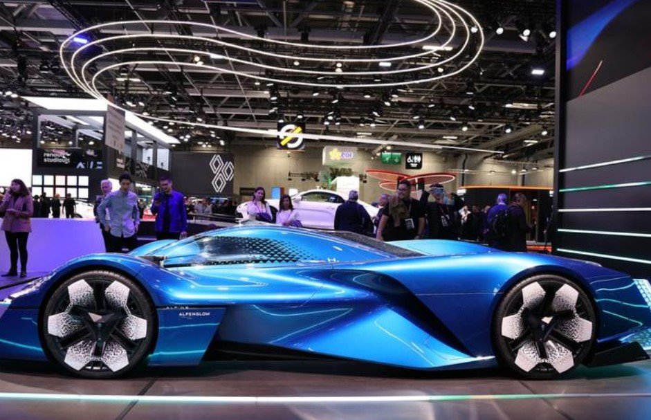  Avalanşă de maşini chinezeşti la Salonul Auto de la Paris
