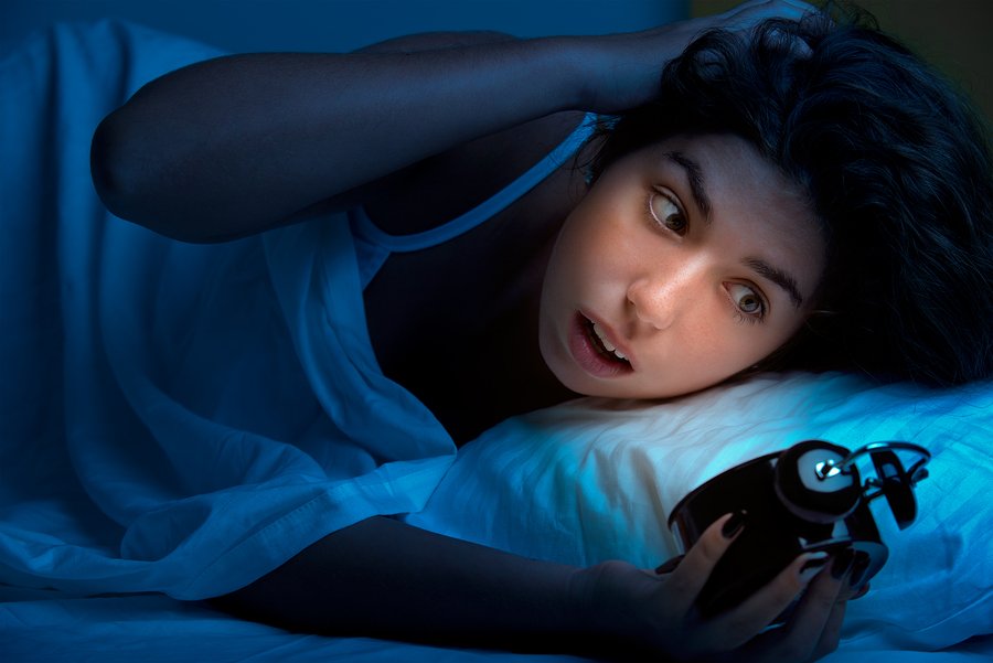  Studiu: Somnul de cinci ore sau mai puţin sporeşte riscul de boli cronice