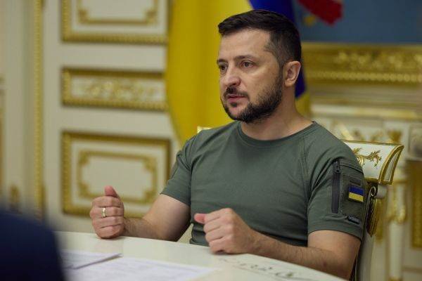  Volodimir Zelenski îi acuză pe ruşi că au început să recruteze bărbaţi în armata lor din teritoriile ocupate