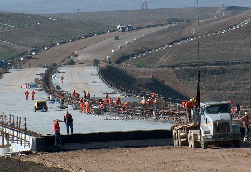  Câți kilometri de autostradă s-ar mai putea deschide în 2022