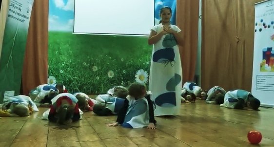  12 copii ucraineni, o avanpremieră naţională şi o nouă campanie Star of Hope Romania