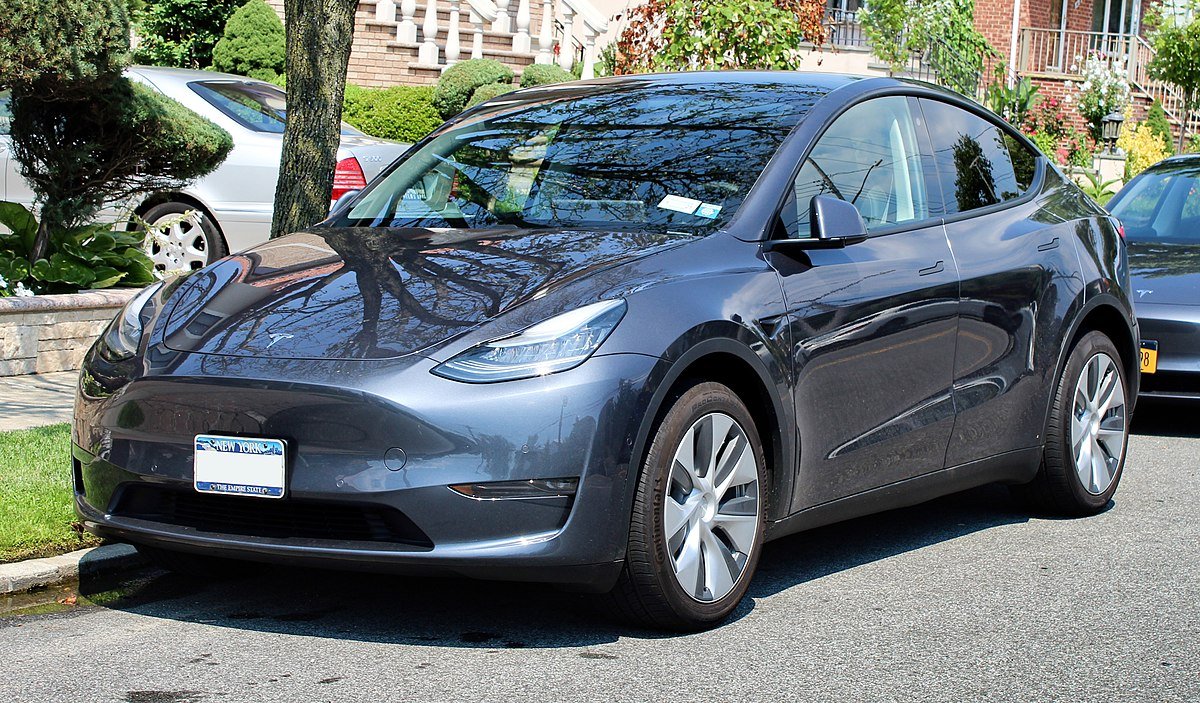  Tesla Model Y, cel mai vândut automobil în Europa în luna septembrie, Dacia Sandero al treilea