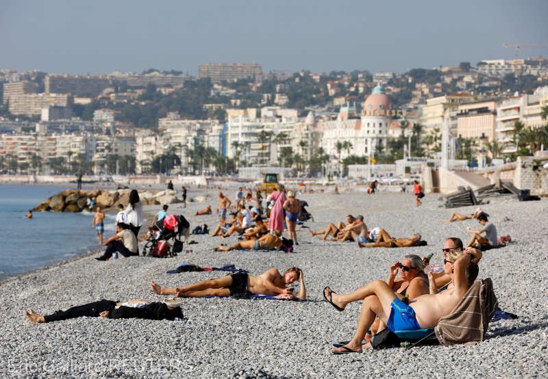 Vara revine în Franţa, cu temperaturi de 30 de grade Celsius aşteptate în acest weekend