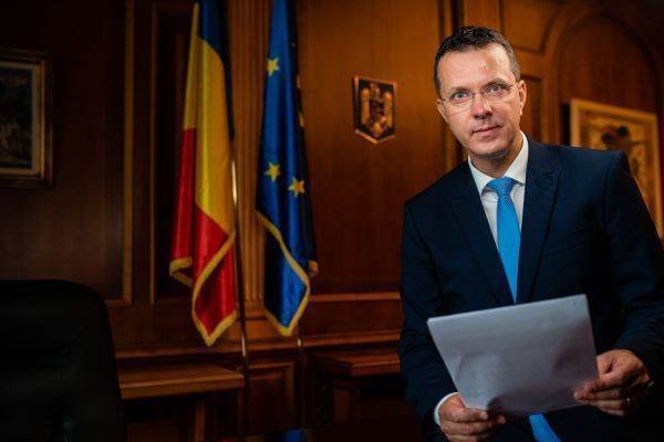  Moşteanu: La un an de când PSD a revenit la guvernare, Ciolacu continuă să fie în opoziţie