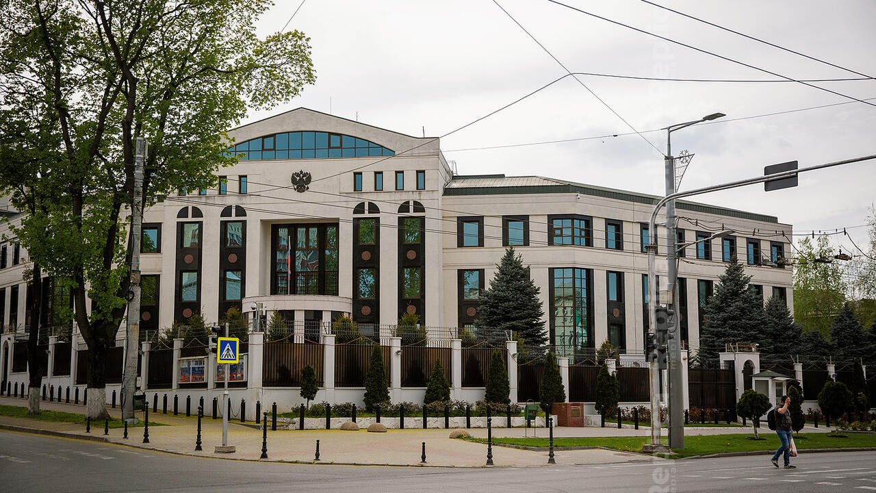  Republica Moldova declară persona non-grata un reprezentant al Ambasadei Rusiei la Chişinău