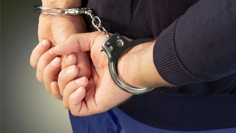  Un bărbat de 30 de ani acuzat că a violat o adolescentă de 14 ani a fost arestat